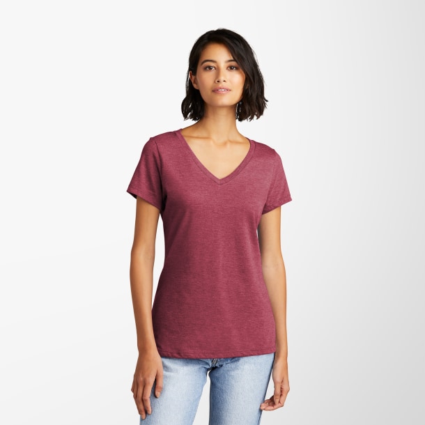 District  Women's Very Important Tee  V Neck