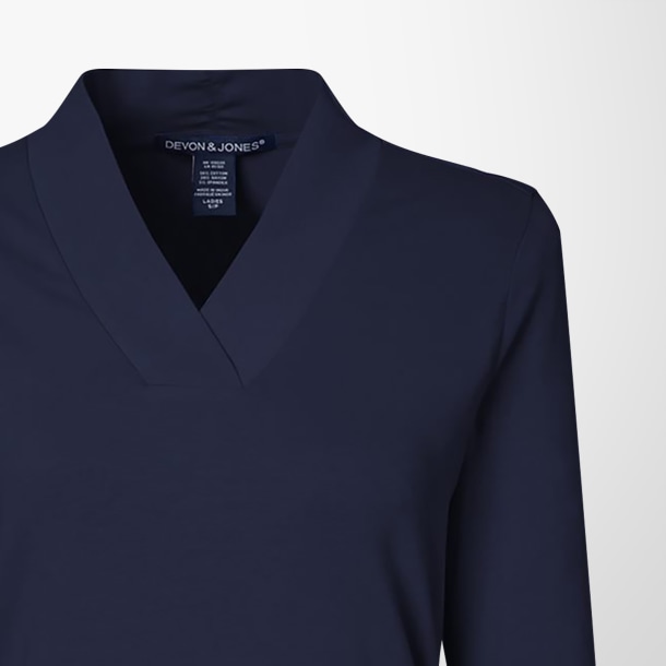 Devon & Jones Women's Shawl-Collar Raleigh Top