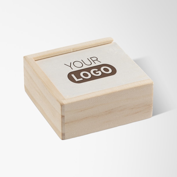 Teddy tre i rad i bambu